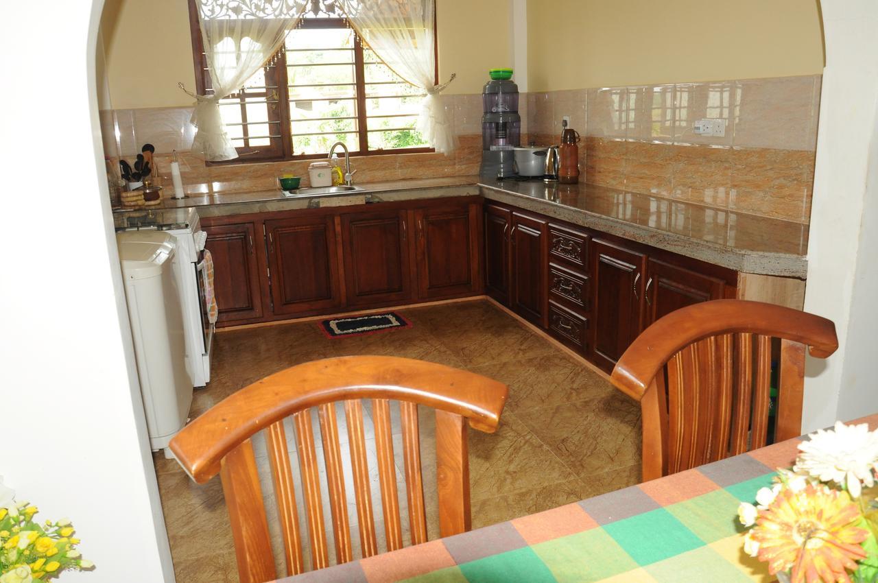 Deutsche Villa ฮิกคาดูวา ภายนอก รูปภาพ